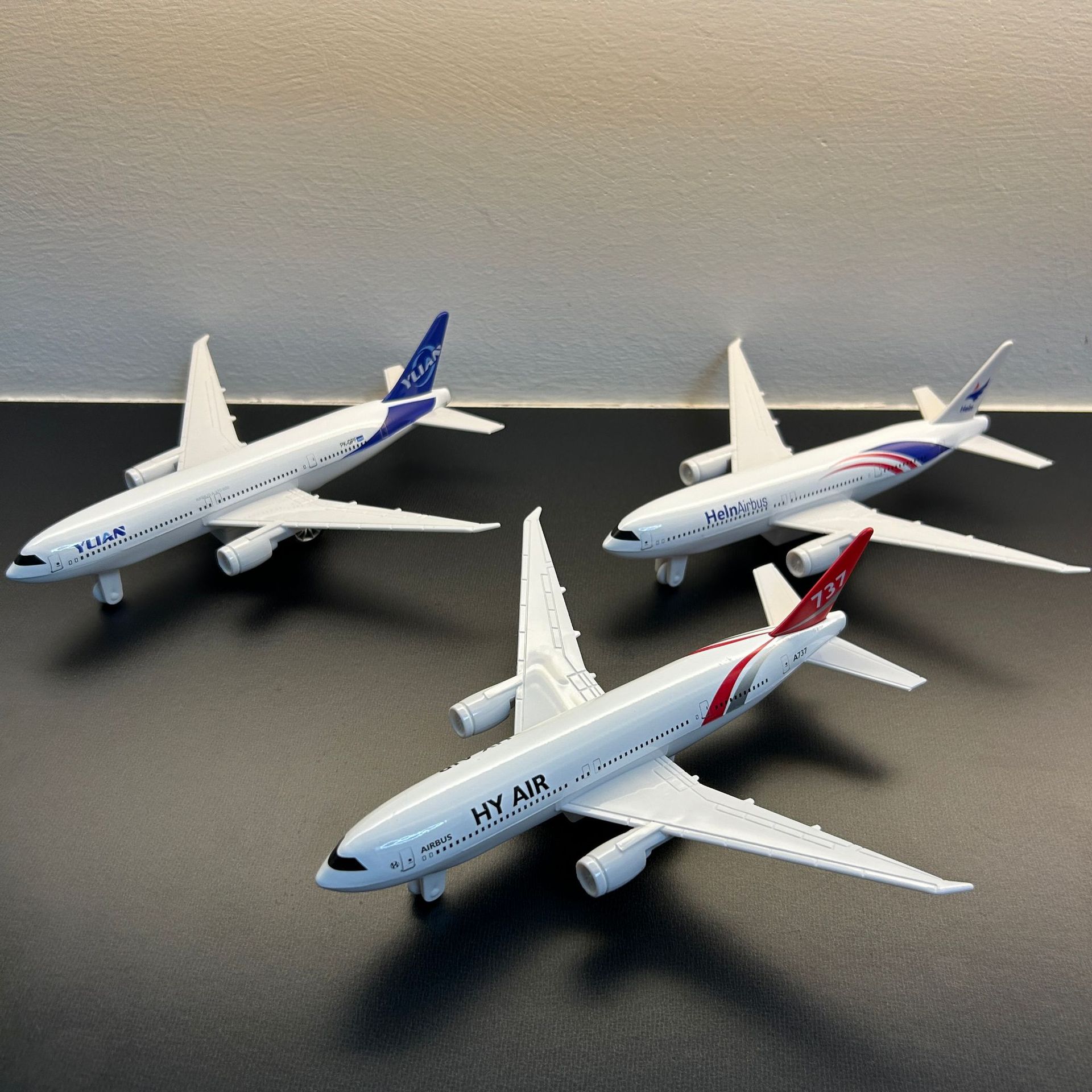 Model Airplane Plastic - Modellino di Aereo in Miniatura, Giocattolo