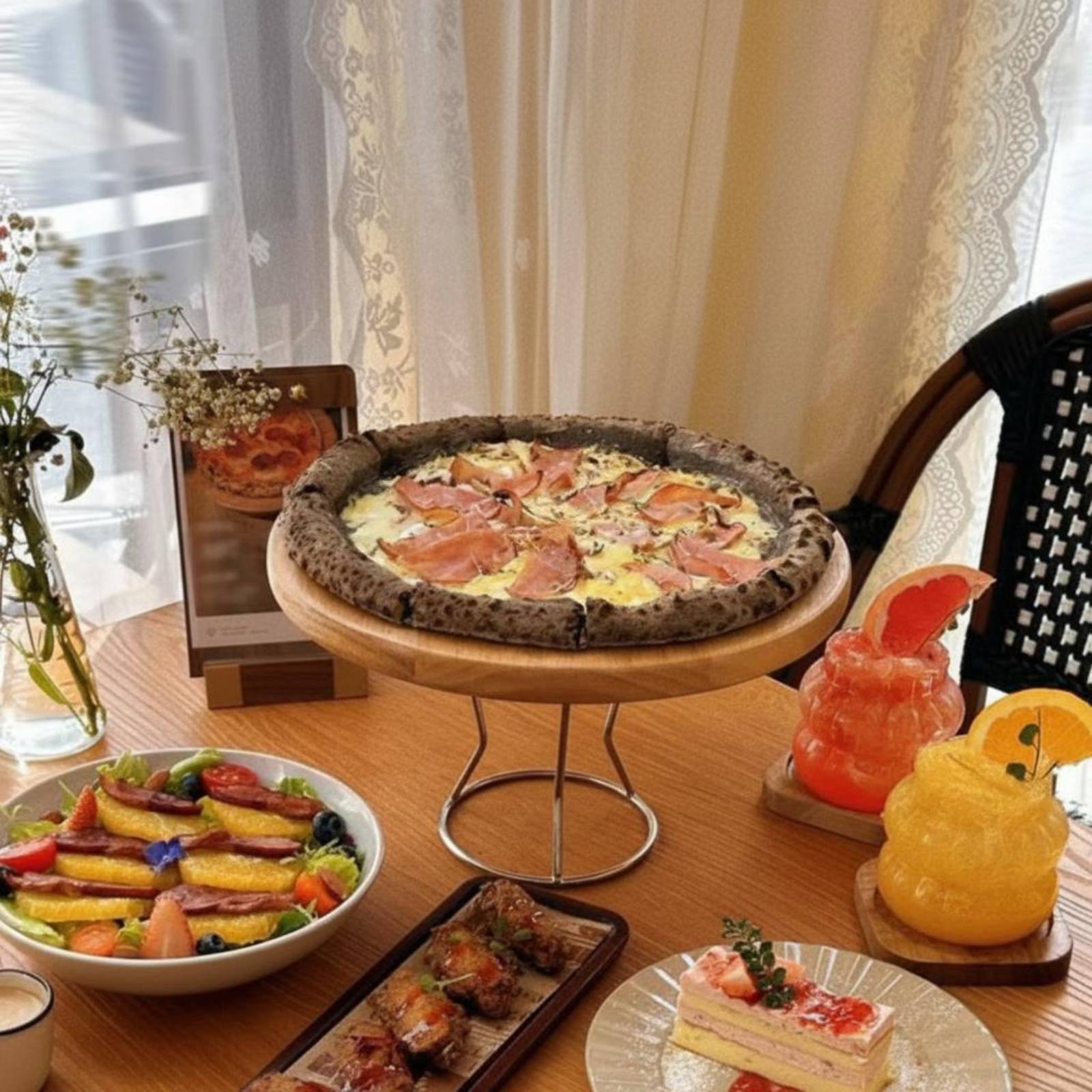 Display Risers Set - Espositore per Pizza dal Design Retrò,