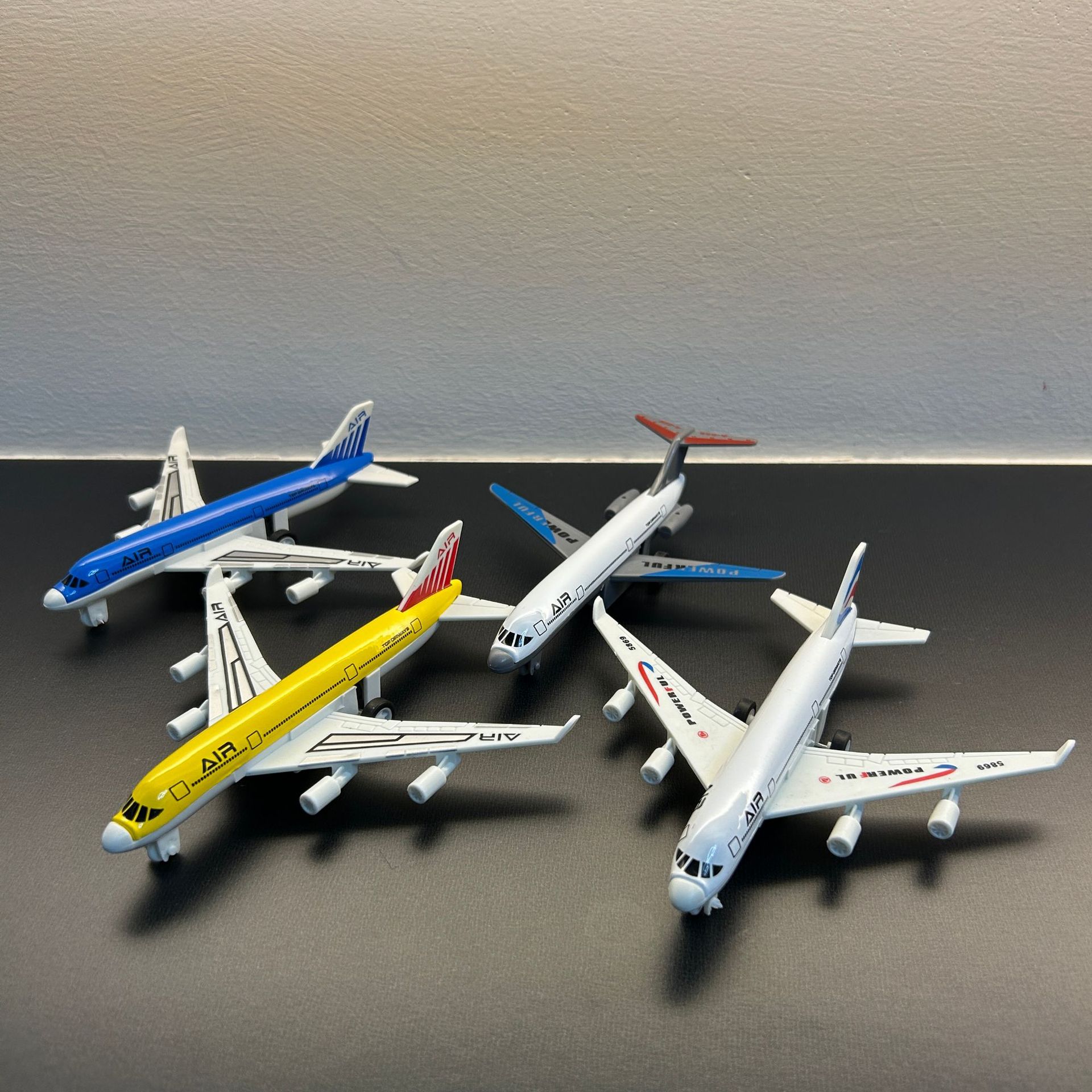 Modellino di Aereo in Miniatur - Model Airplane Plastic recensione e prezzo