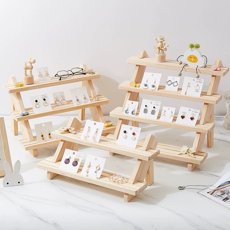 Supporto per perno dell'orecch - Display Risers Set recensione e prezzo